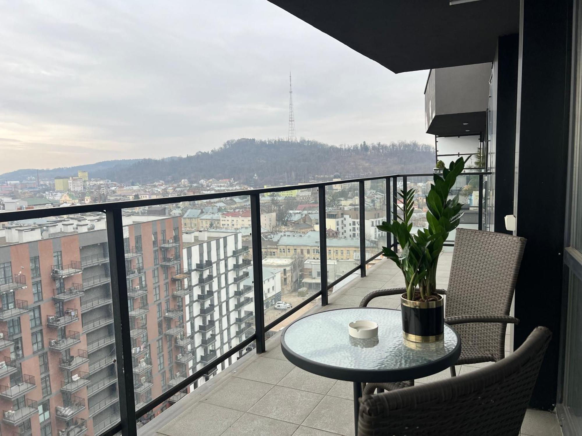 Apartments Vip Avalon Lviv Eksteriør bilde