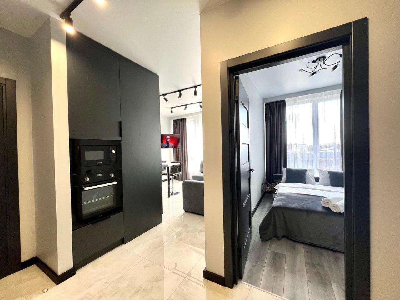 Apartments Vip Avalon Lviv Eksteriør bilde