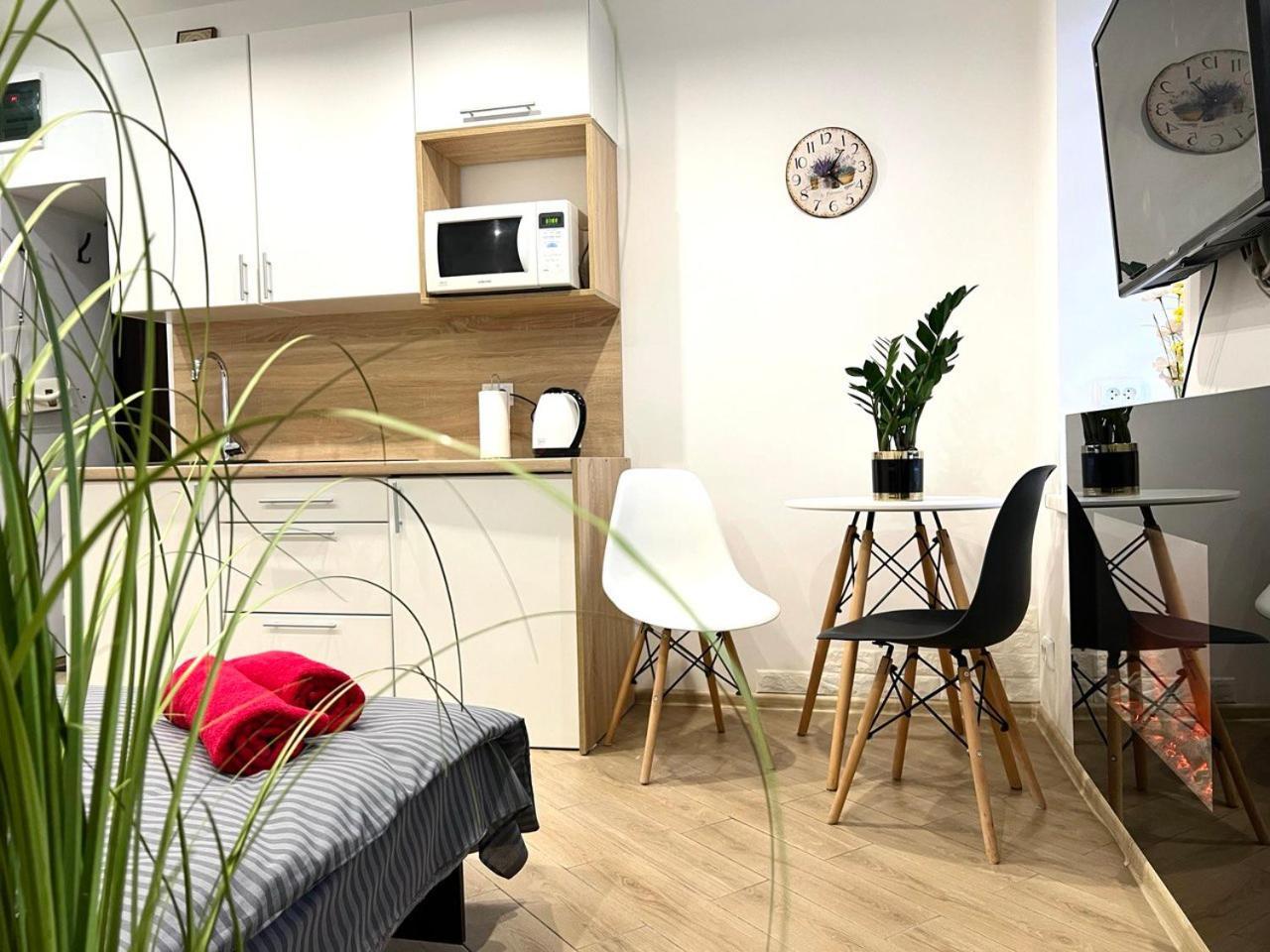 Apartments Vip Avalon Lviv Eksteriør bilde