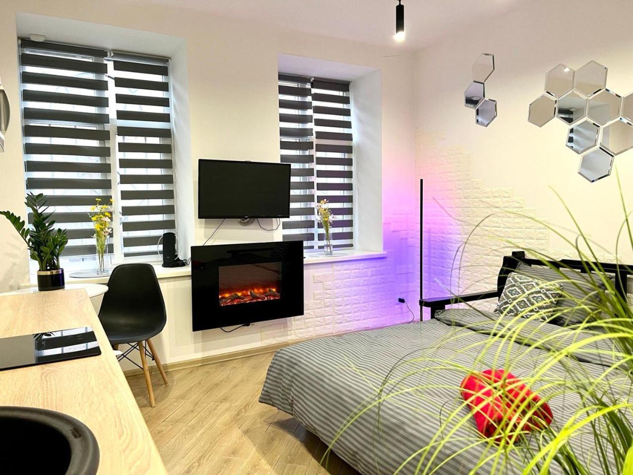Apartments Vip Avalon Lviv Eksteriør bilde