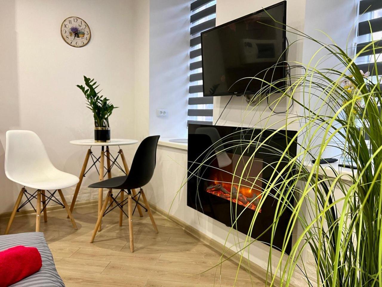 Apartments Vip Avalon Lviv Eksteriør bilde