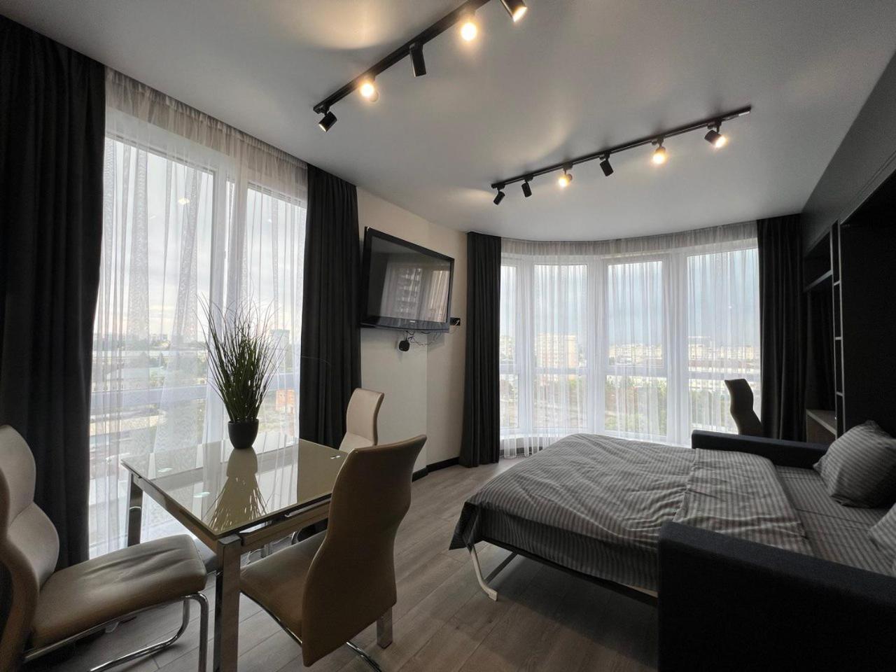 Apartments Vip Avalon Lviv Eksteriør bilde