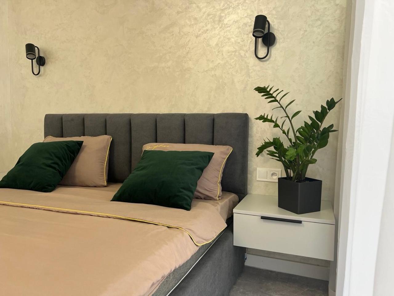 Apartments Vip Avalon Lviv Eksteriør bilde