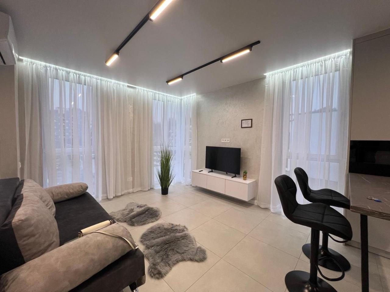 Apartments Vip Avalon Lviv Eksteriør bilde