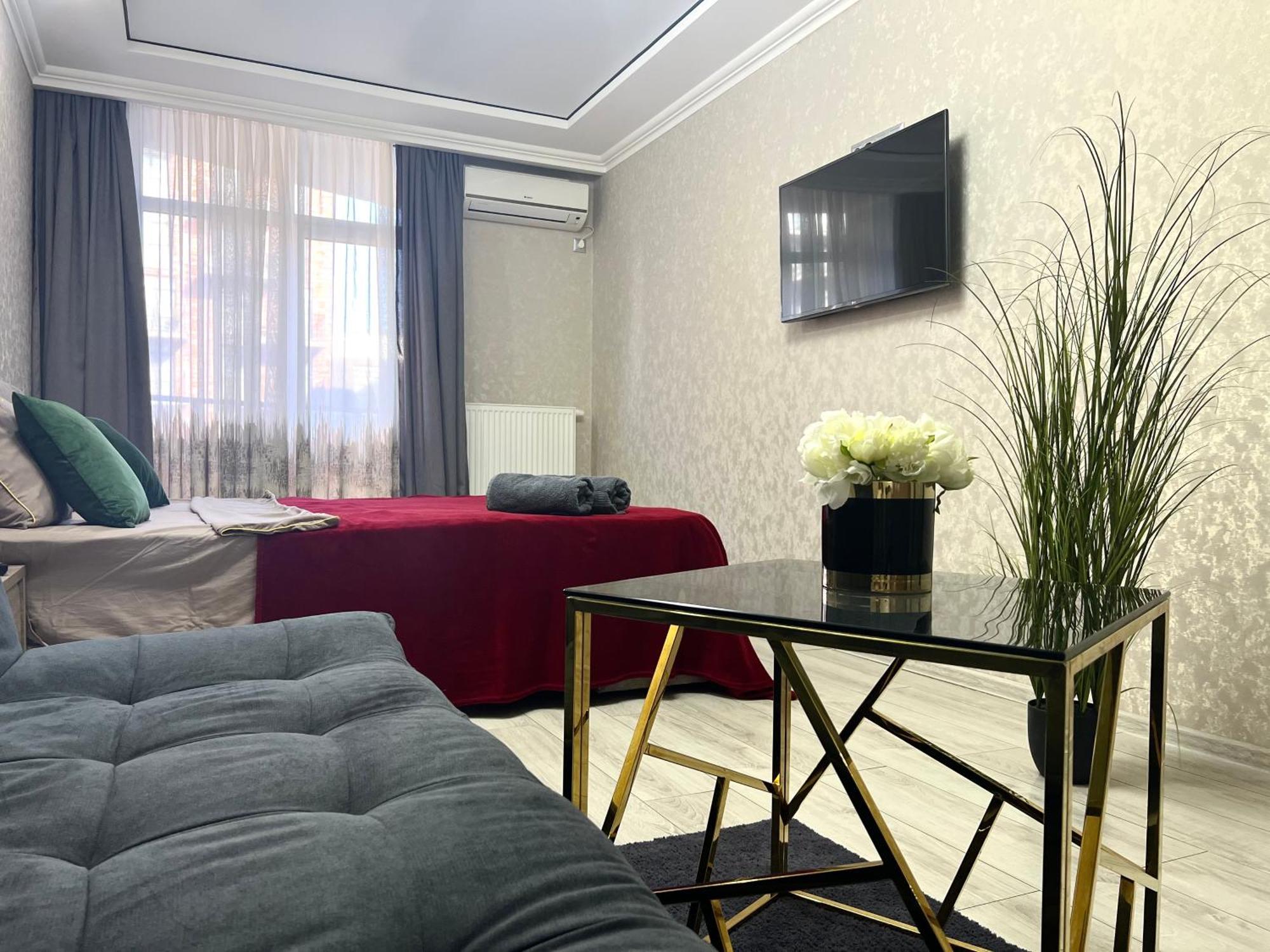 Apartments Vip Avalon Lviv Eksteriør bilde